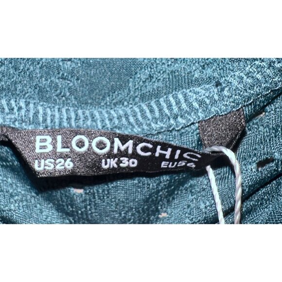 Bloomchic Green Lace Overlay Tunic Blouse US 26 UK 30 EU 54 Polyester & Spandex - Picture 2 of 2